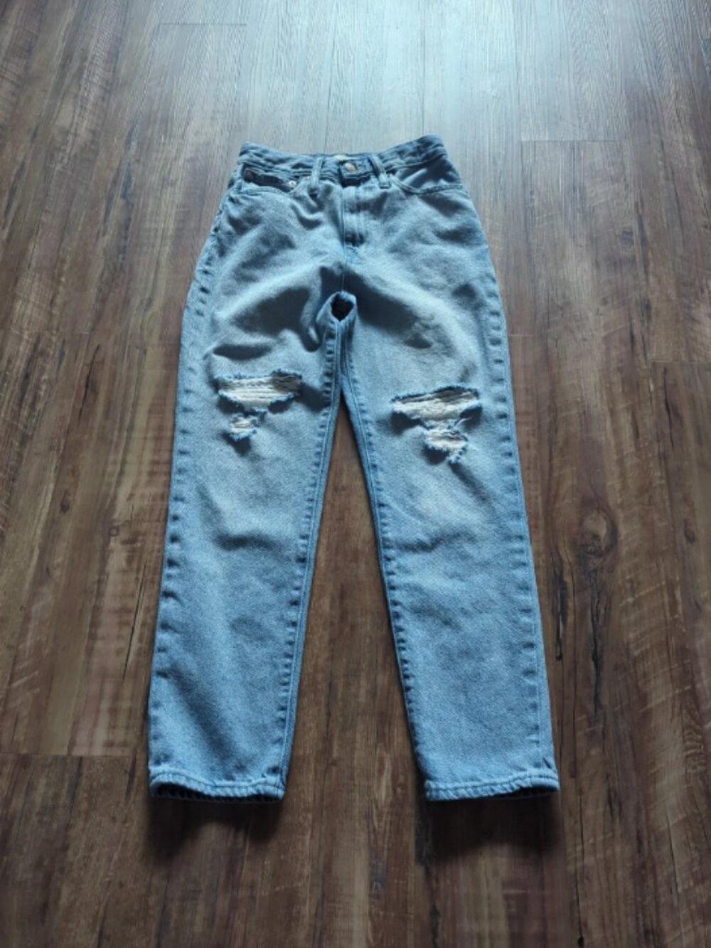 Madewell "The Momjean" (Ripped/Distressed Edition) Size 24